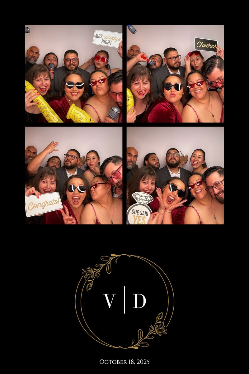 A custom photo template from a PBLA Booth wedding